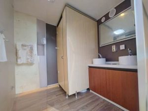 Container Toilet