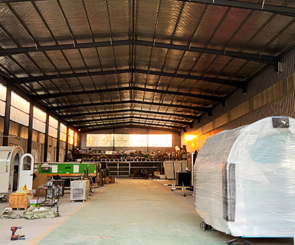 ylroad Factory